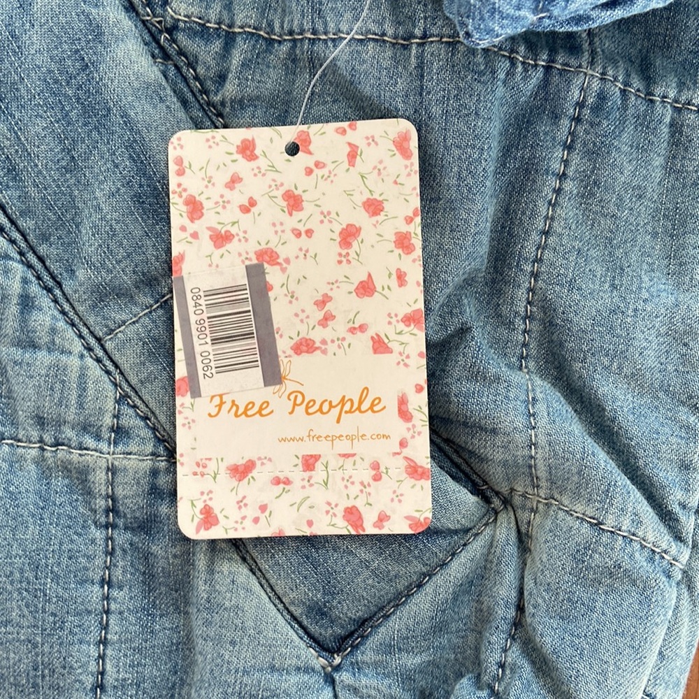 NWT Free People Denim Dolman Sleeve Bomber. Size S 🍁 - Picture 5 of 6